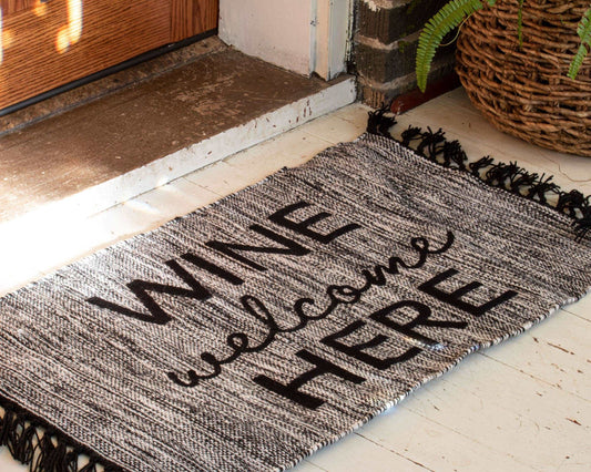 Hand Woven Outdoor Wine Welcome Here Rug