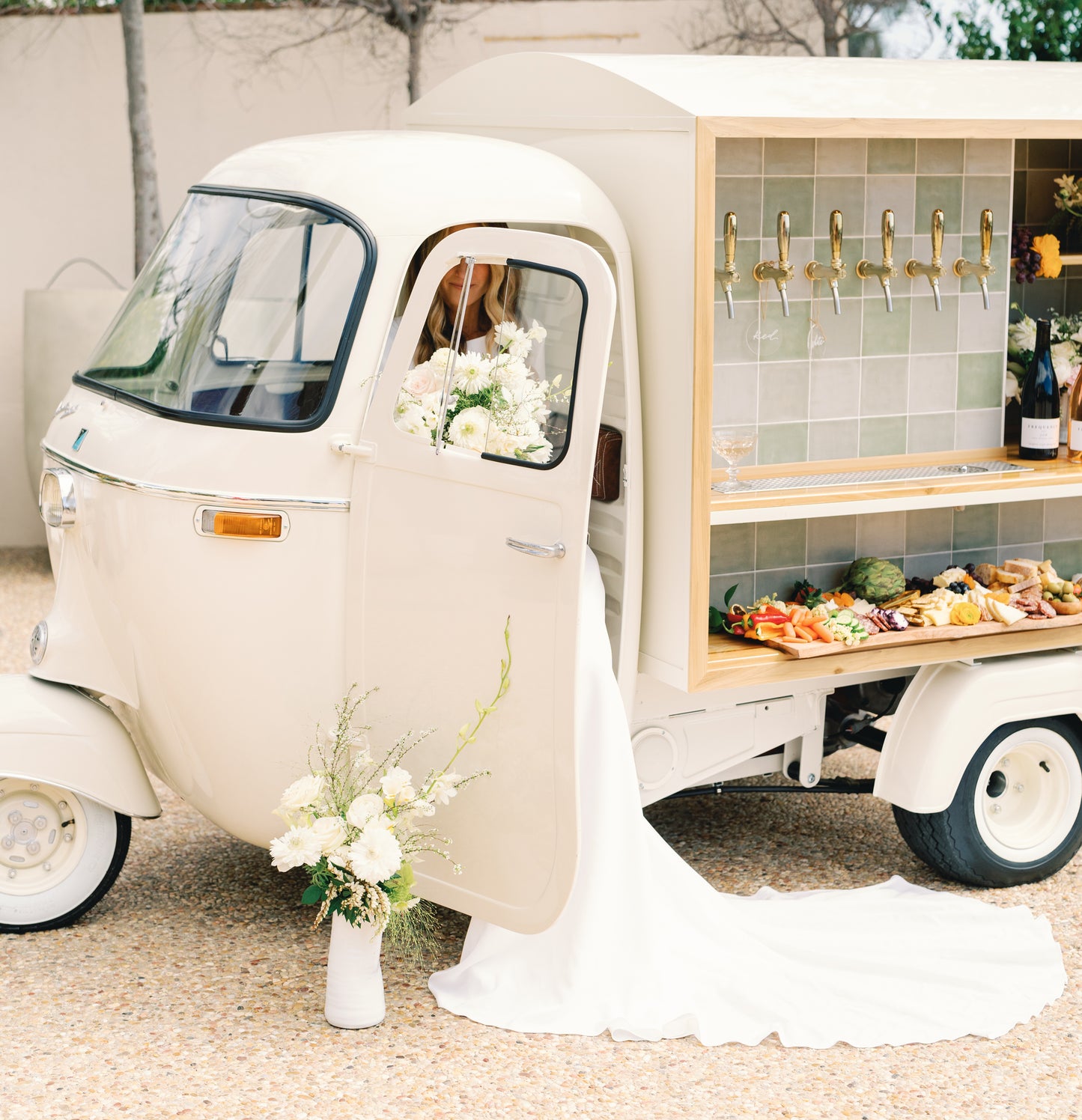 Vintage Italian Mobile Piaggio Bar