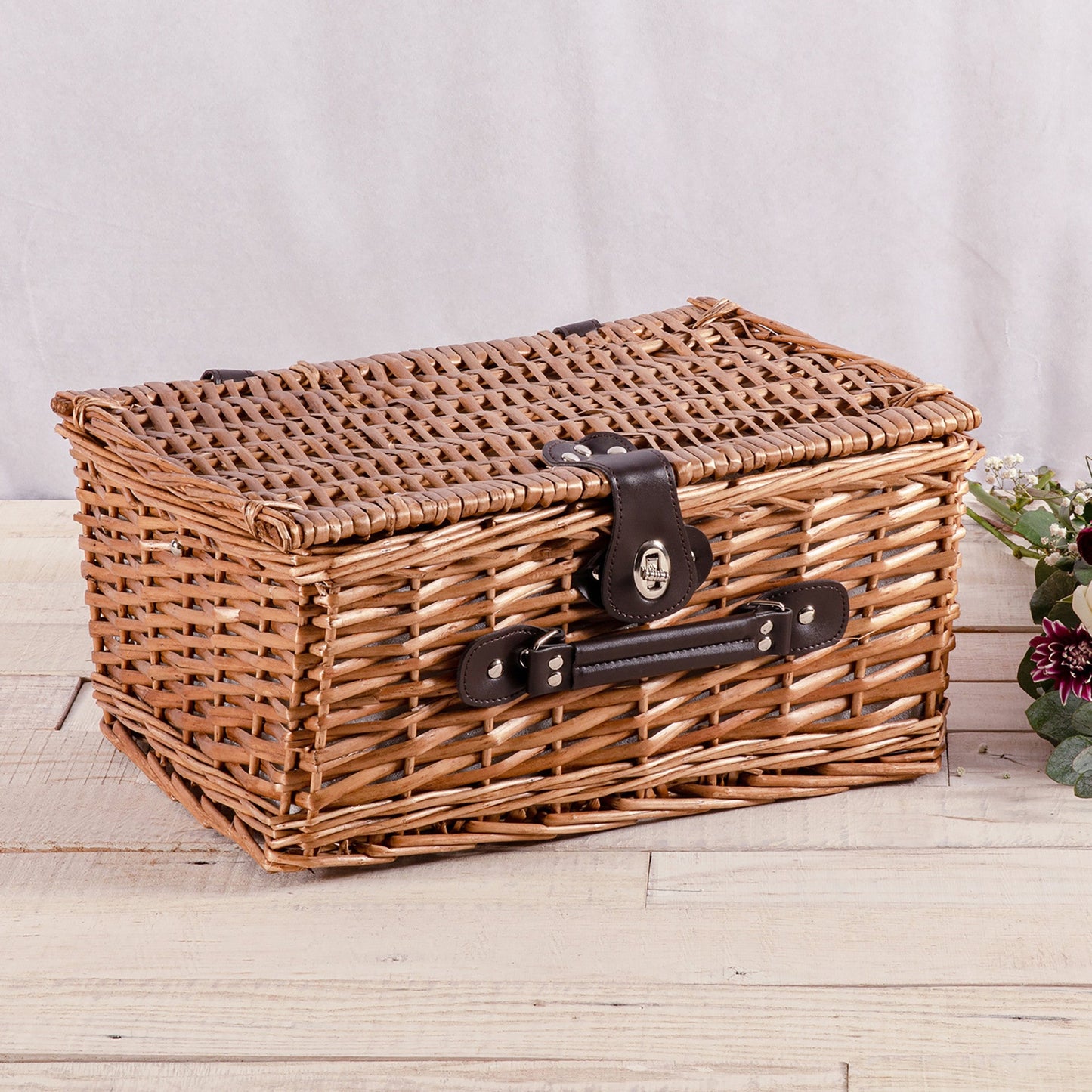 Classic Picnic Basket