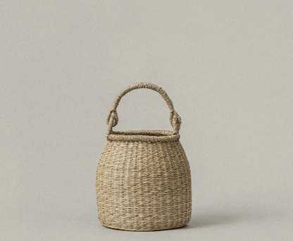 Satna Seagrass Bucket Basket Sunnylife